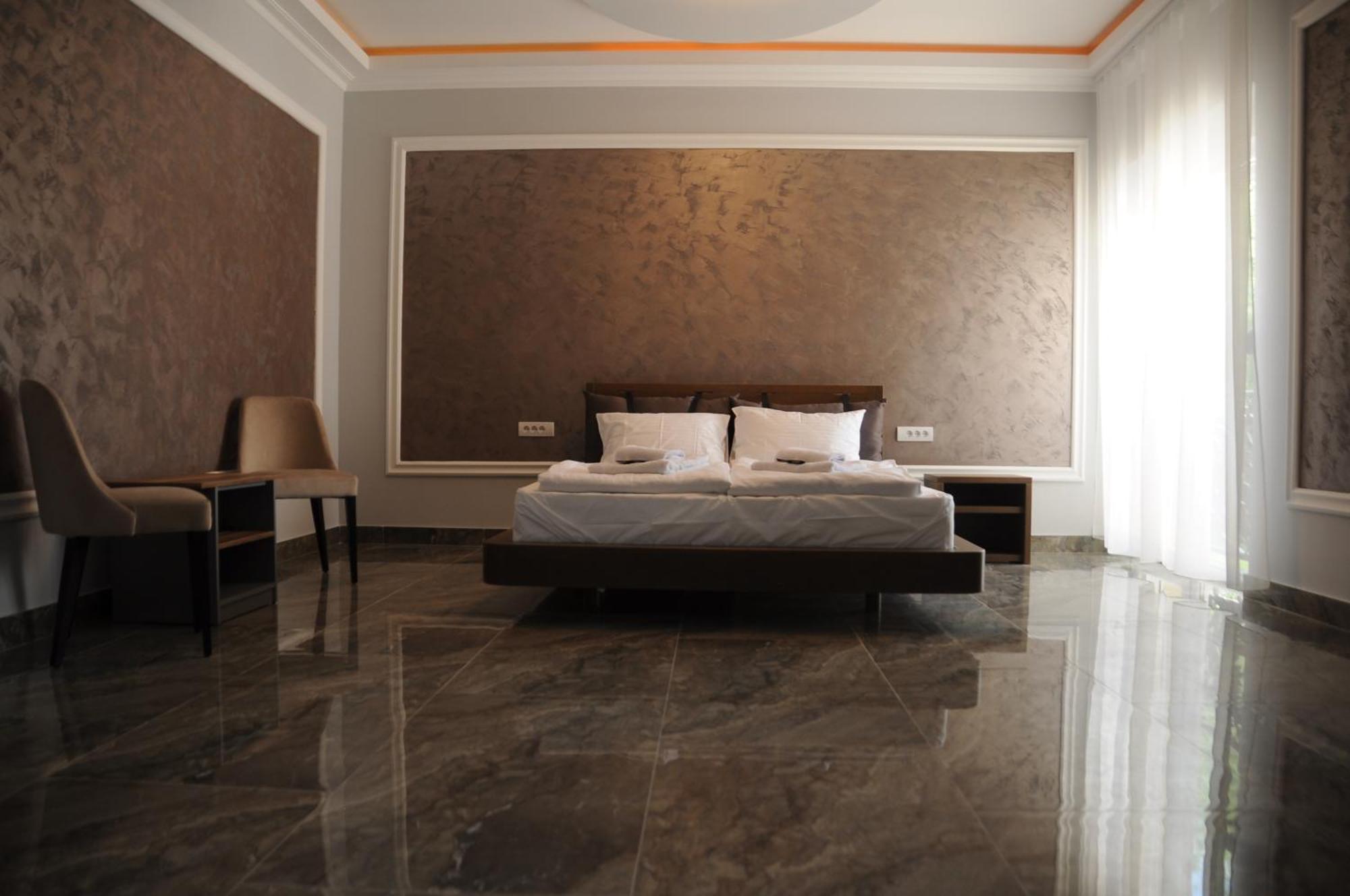 Sobe Sova Kikinda Hotel Bagian luar foto
